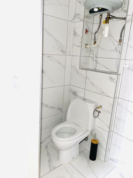 Studio Tout Equipe Au Calme Et Chaleureux Apartment Saint-Etienne  Luaran gambar